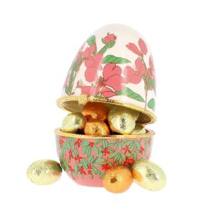 Ou de porțelan în stil Faberge ce ascunde delicioase bomboane de ciocolată pralinată, 112 g
